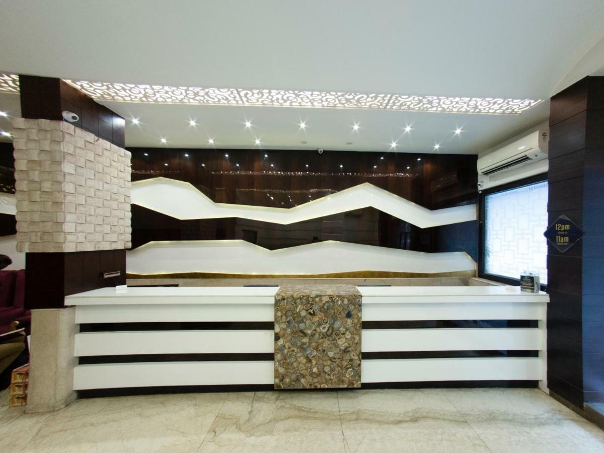 Hotel Manama Mumbai  Buitenkant foto